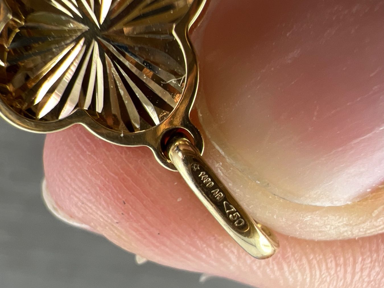 Anhänger: Anhänger 750 Gold – Gebraucht aus Niederuzwil von leo_8857 1
