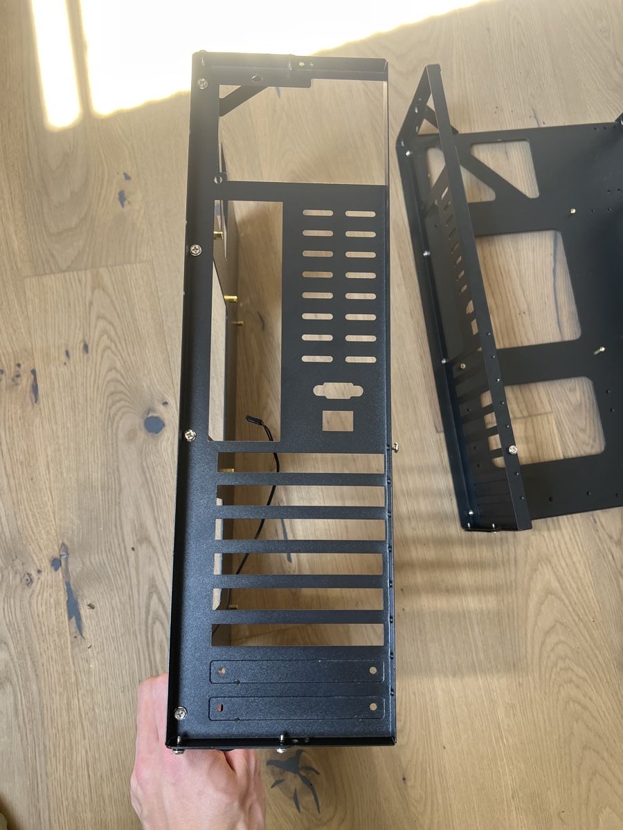 Custodie: PC Case Modding Frame Rahmen – Usato da Bürglen TG venduto da Miner_Marketplace 2