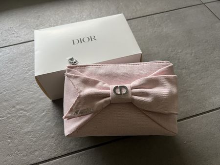 Dior pochette by Dior Parfumes