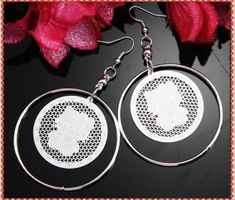 Hello Kitty: 1 paire boucles d'oreille