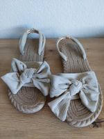 BEIGE SANDALEN GR. 38