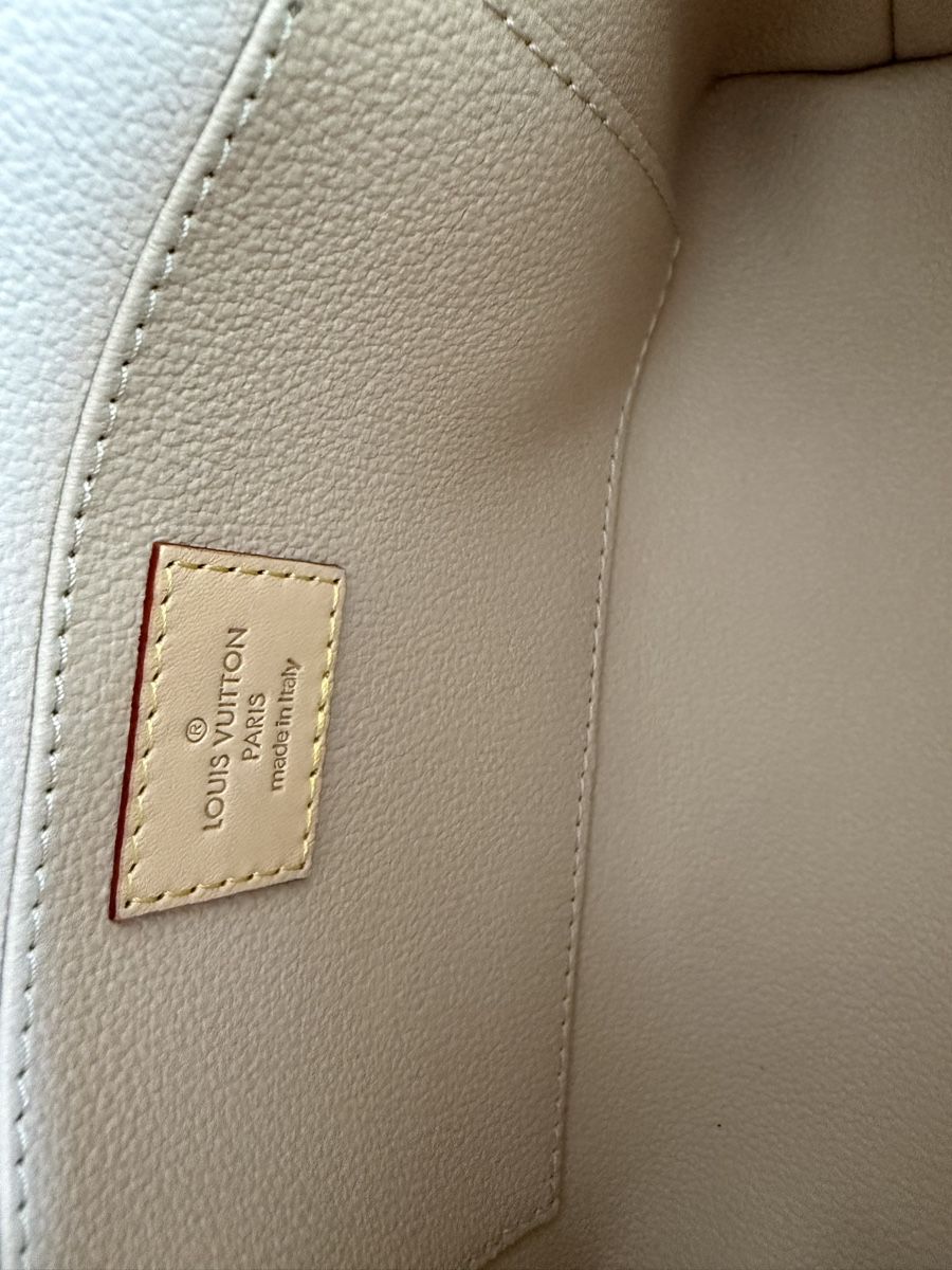 Louis Vuitton Custodie per cosmetici: Louis Vuitton Kosmetiktasche GM in Monogram Canvas – Nuovo (secondo la descrizione) da Zürich venduto da Luxurystyleschweiz 4
