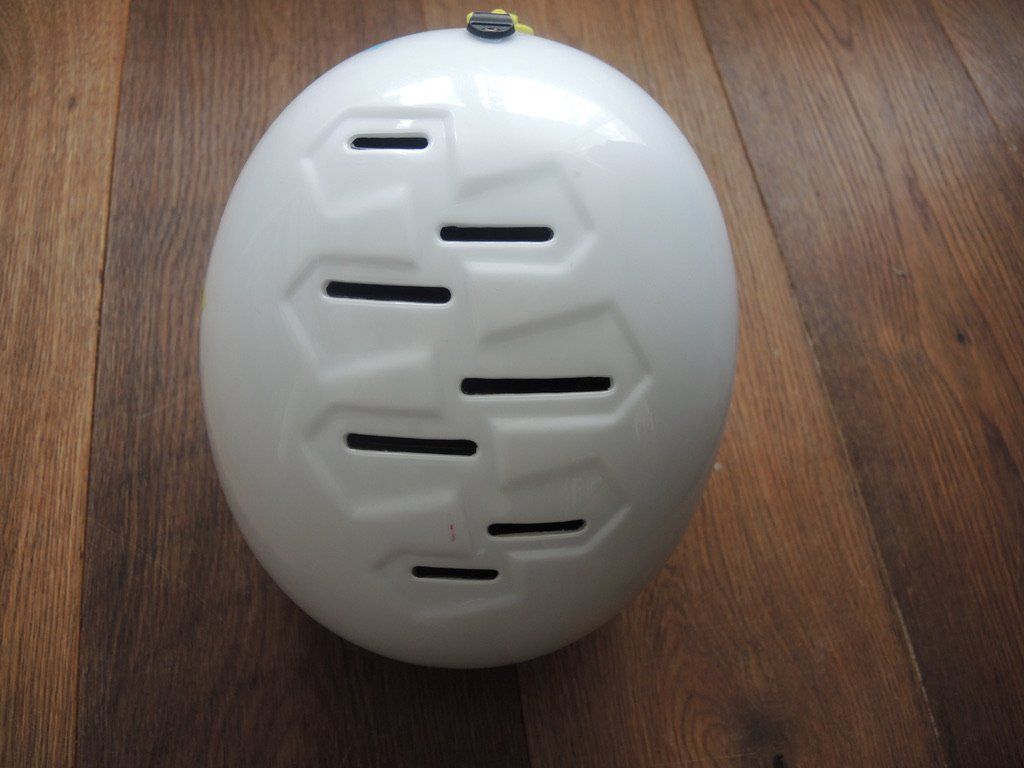 Caschi: Kinder Roxy Snowboard/Ski Helm Gr. 54cm – Usato da Steffisburg venduto da AppOffDotCom 3
