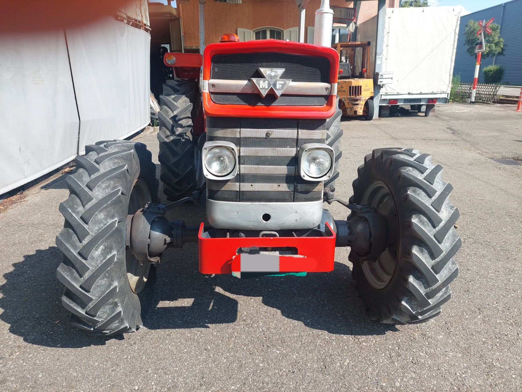 Massey Ferguson Trattori: Massey-Ferguson 135, 4x4 – Usato da Matzingen venduto da Traktorenreich 3