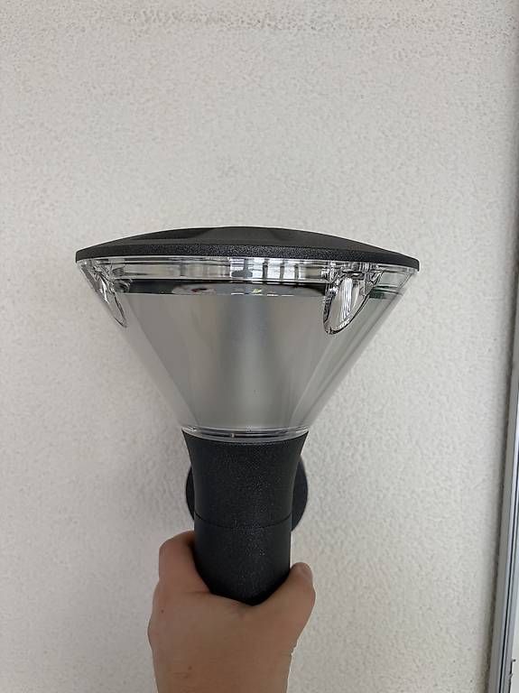Lampen: LED Wand Leuchte  – Gebraucht aus Neuenkirch von balaj06