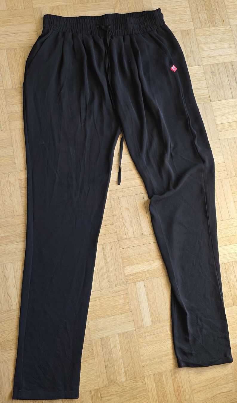Pantaloni: Pantalon noir fluide Heidi.com – Usato da Yverdon-les-Bains venduto da van_dq65