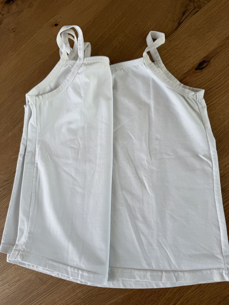 Biancheria intima: Spaghetti Top weiss Grösse 122 – Usato da Grabs venduto da Shelly_87 1