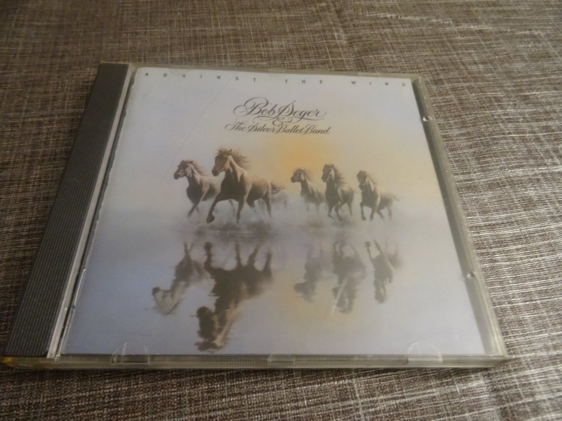 CD: Bob Seger - Against The Wind CD – Usato da Olten venduto da Disc-Ausverkauf