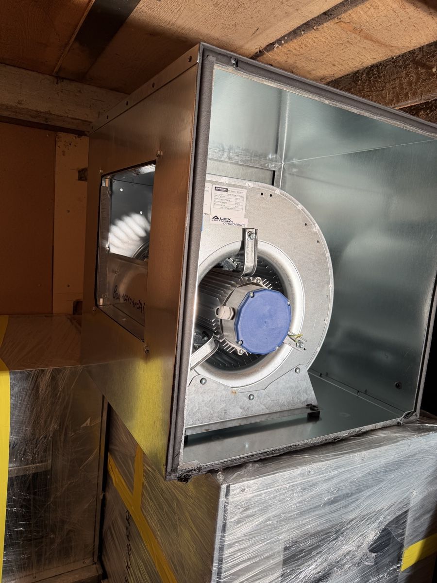 Ventilatoren: Ventilator Box 4000 m3h – Neu und originalverpackt aus Härkingen von 1S. 4