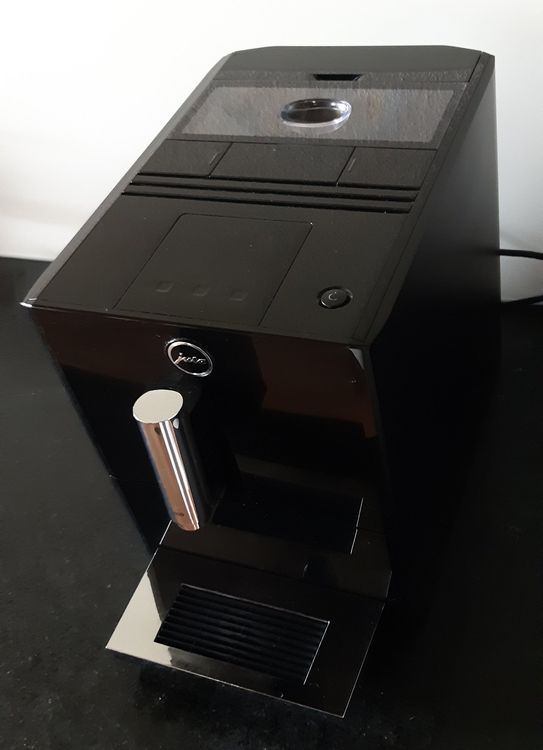 JURA A100 Piano Black Kaffeevollautomat Kaufen auf Ricardo