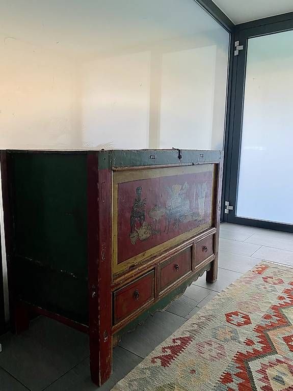 Commodes: Commode tibétaine original – D'occasion à St-Aubin-Sauges par ant_j9vt 2