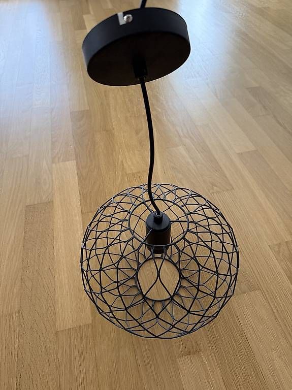 Lustres & lampes de plafonds: 2 Decken-Hängelampen – D'occasion à Brunnen par nad_2n7l