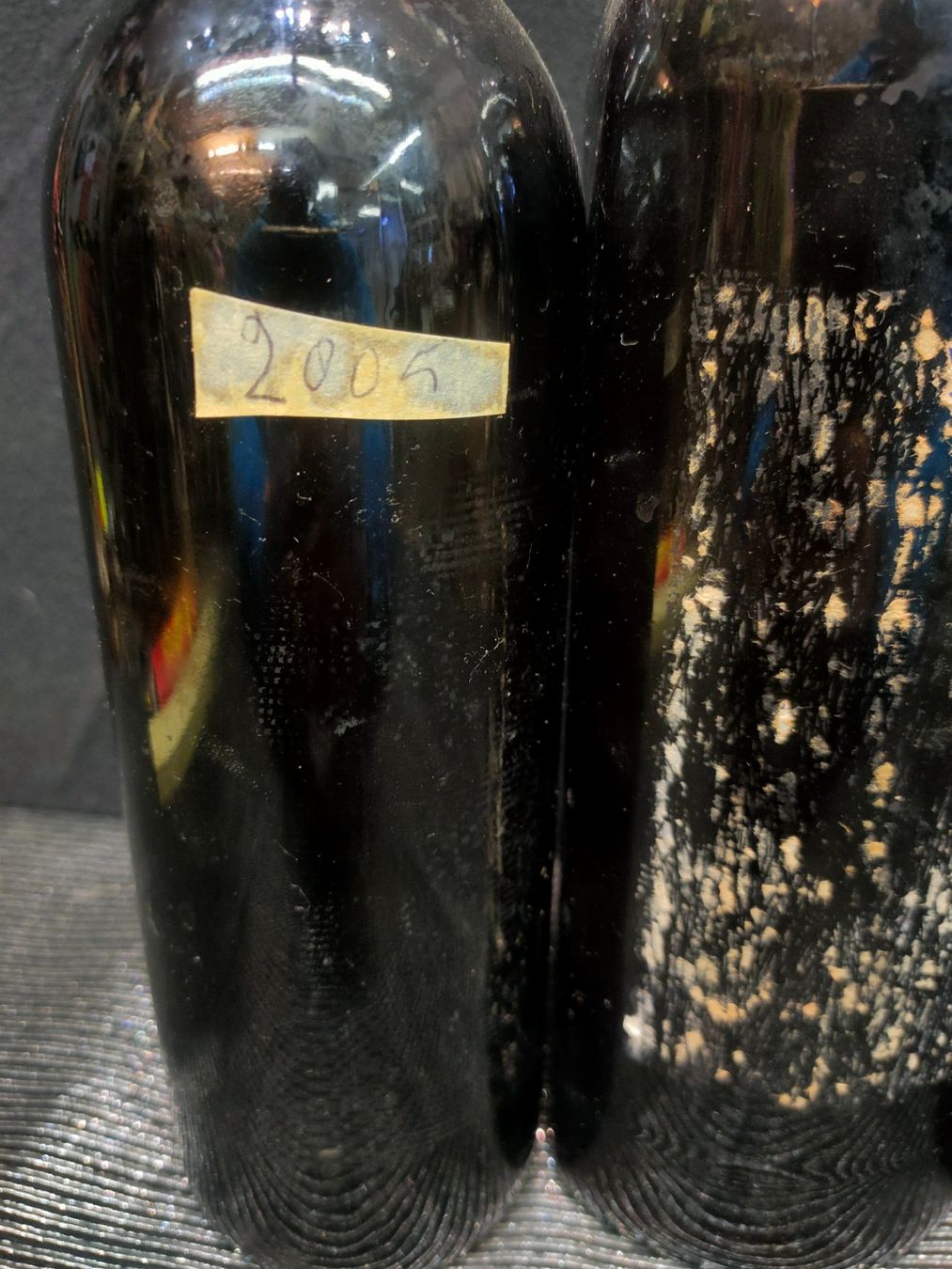 Spirituosen: LOT DE 3 BOUTEILLES SURPRISES – Gebraucht aus Genève von Leboucheoreilles 2