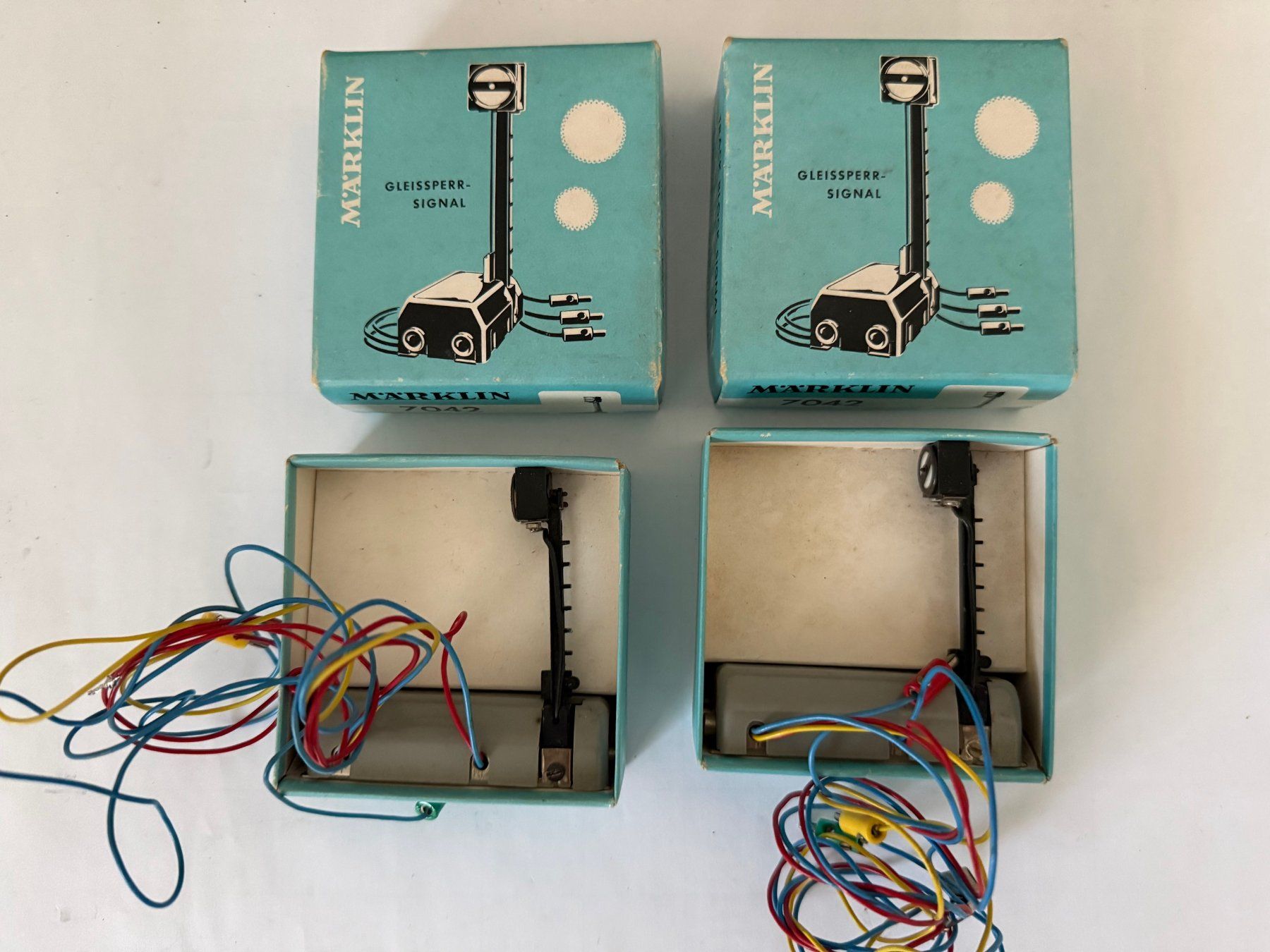 Märklin Modellini di ferrovie: Märklin 7042 Gleisperrsignal – Usato da Winterthur venduto da pascalCCS