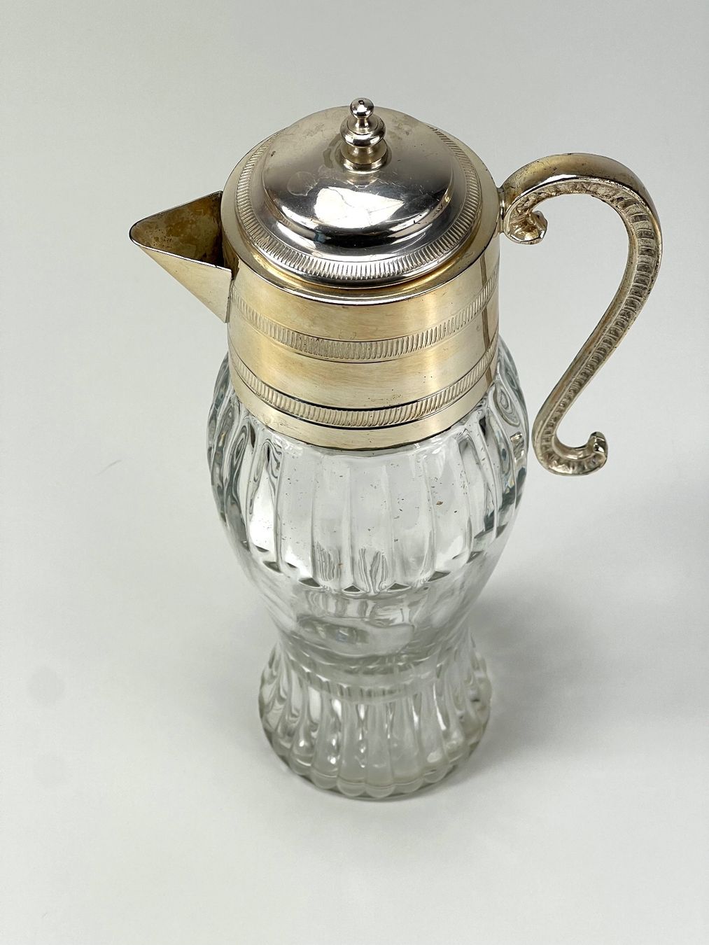Carafes: Vintage Glaskaraffe Weinkaraffe mit Deckel versilbert – D'occasion à Zürich par Arche_Brockenhaus 5