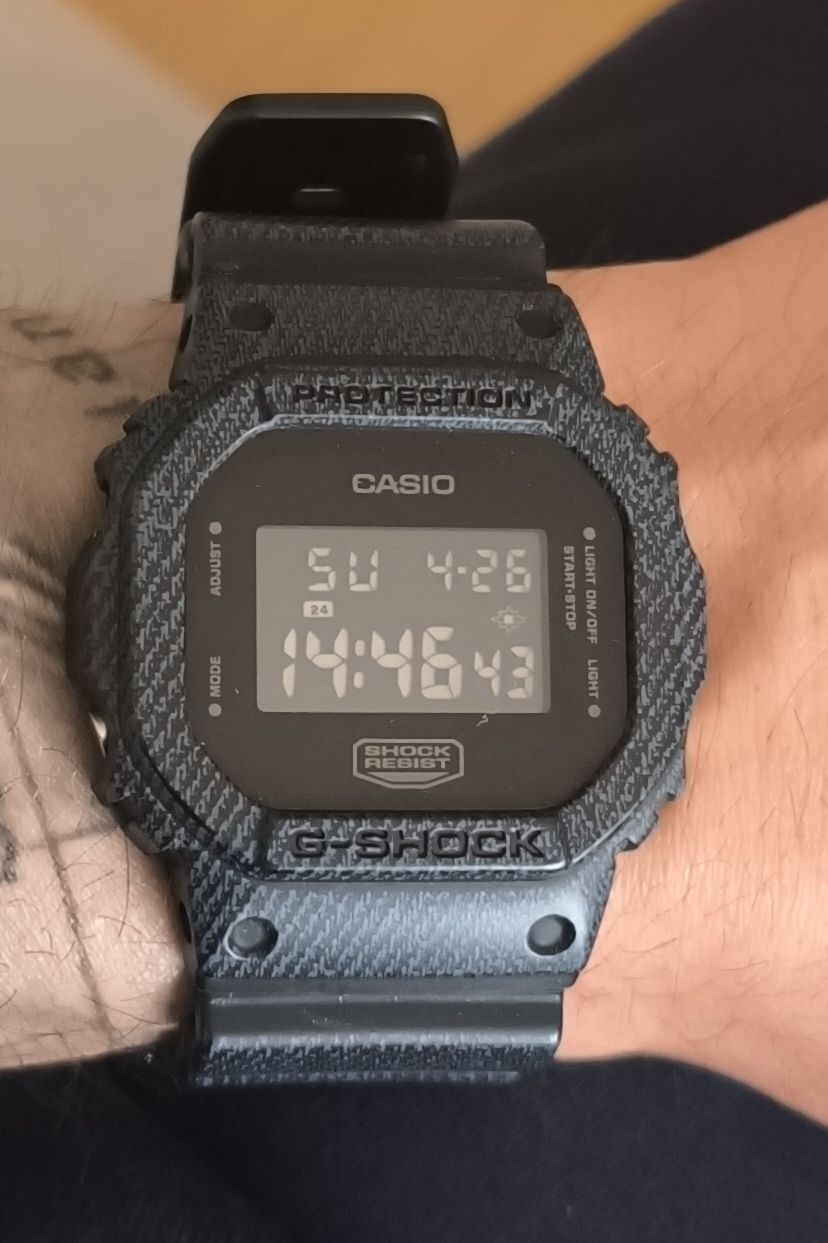Casio Orologi: Casio G-Shock DW-5600DC Watch -, Classic Style – Usato da Triengen venduto da mar_fx9m