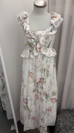 Sommerliches Maxikleid mit Blumenmuster, Grösse m