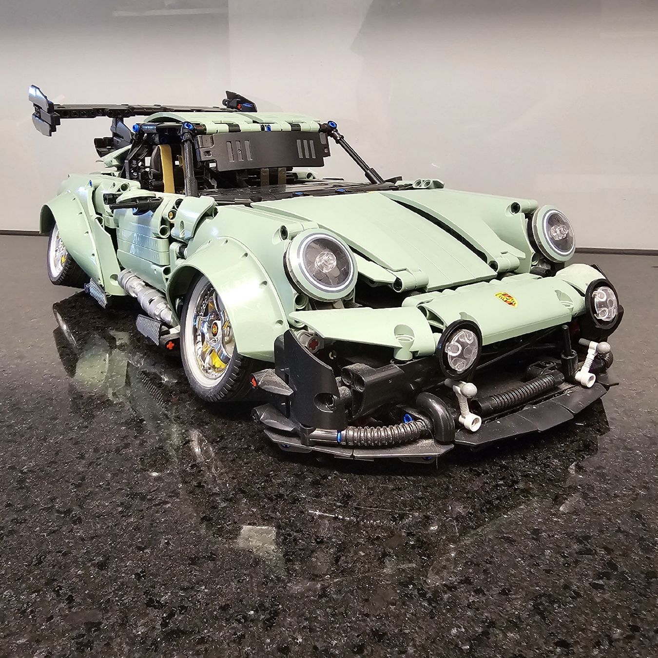 Baukästen: Klemmbaustein Auto ,,Porsche 964,, – Neu (gemäss Beschreibung) aus Luzern von CyrillUe 8
