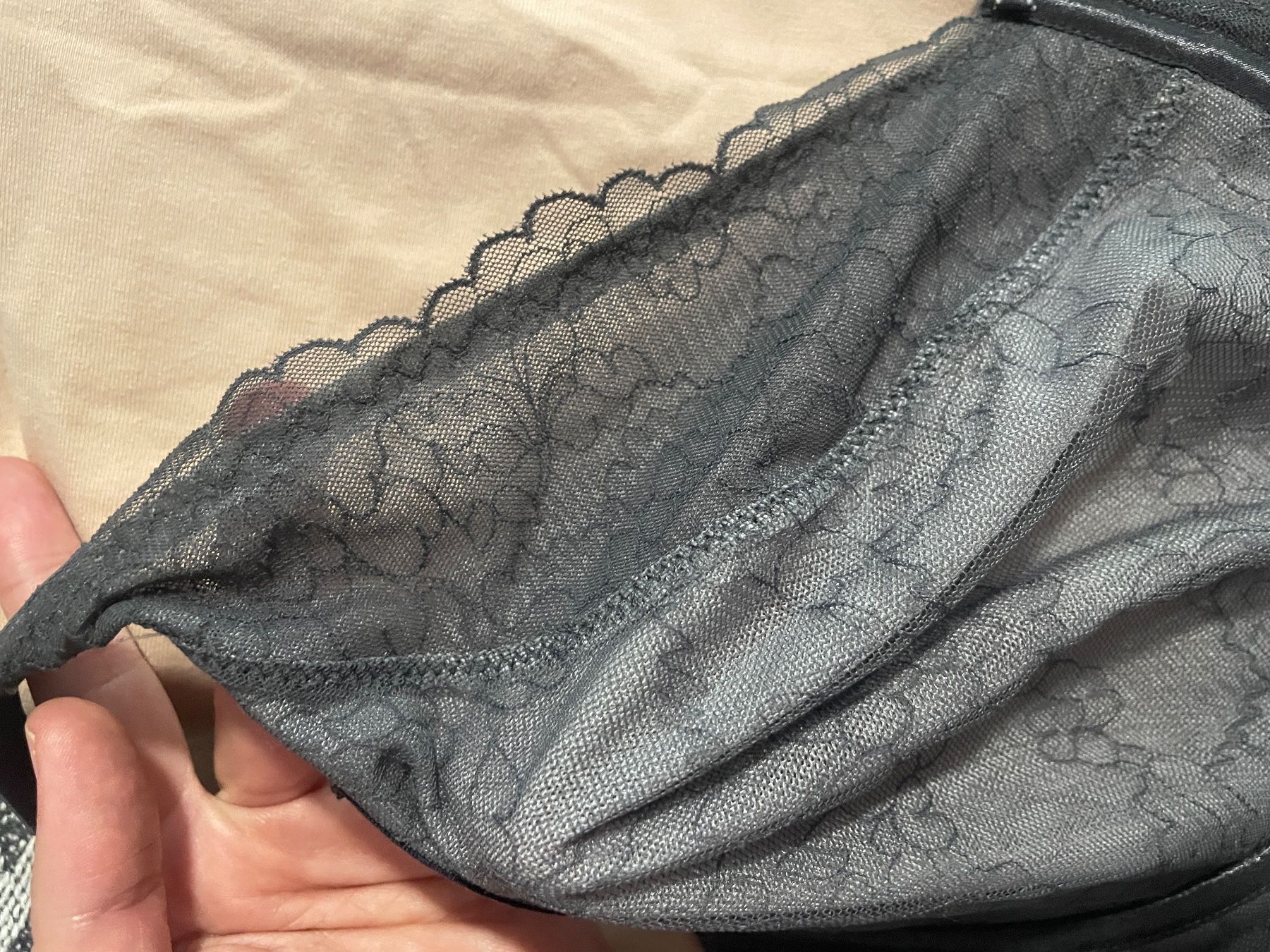 Sonstige Unterwäsche: Eleganter Grauer BH mit Spitze, Grösse 85E – Neu (gemäss Beschreibung) aus Zürich von jandra01 1