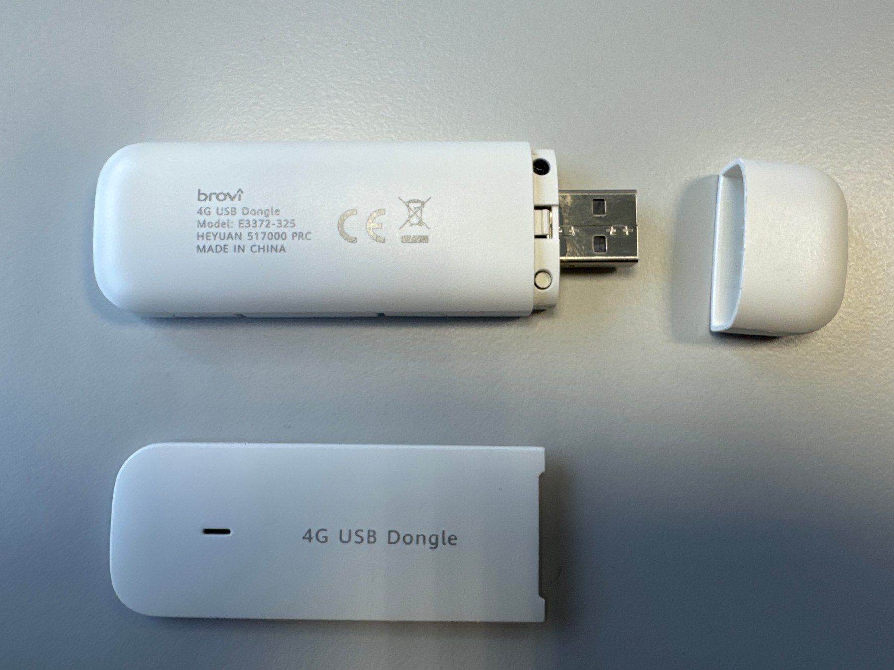 Huawei Laufwerke & Adapter: HUAWEI 4G USB Dongle – Gebraucht aus Niederuzwil von Strawhat69 1