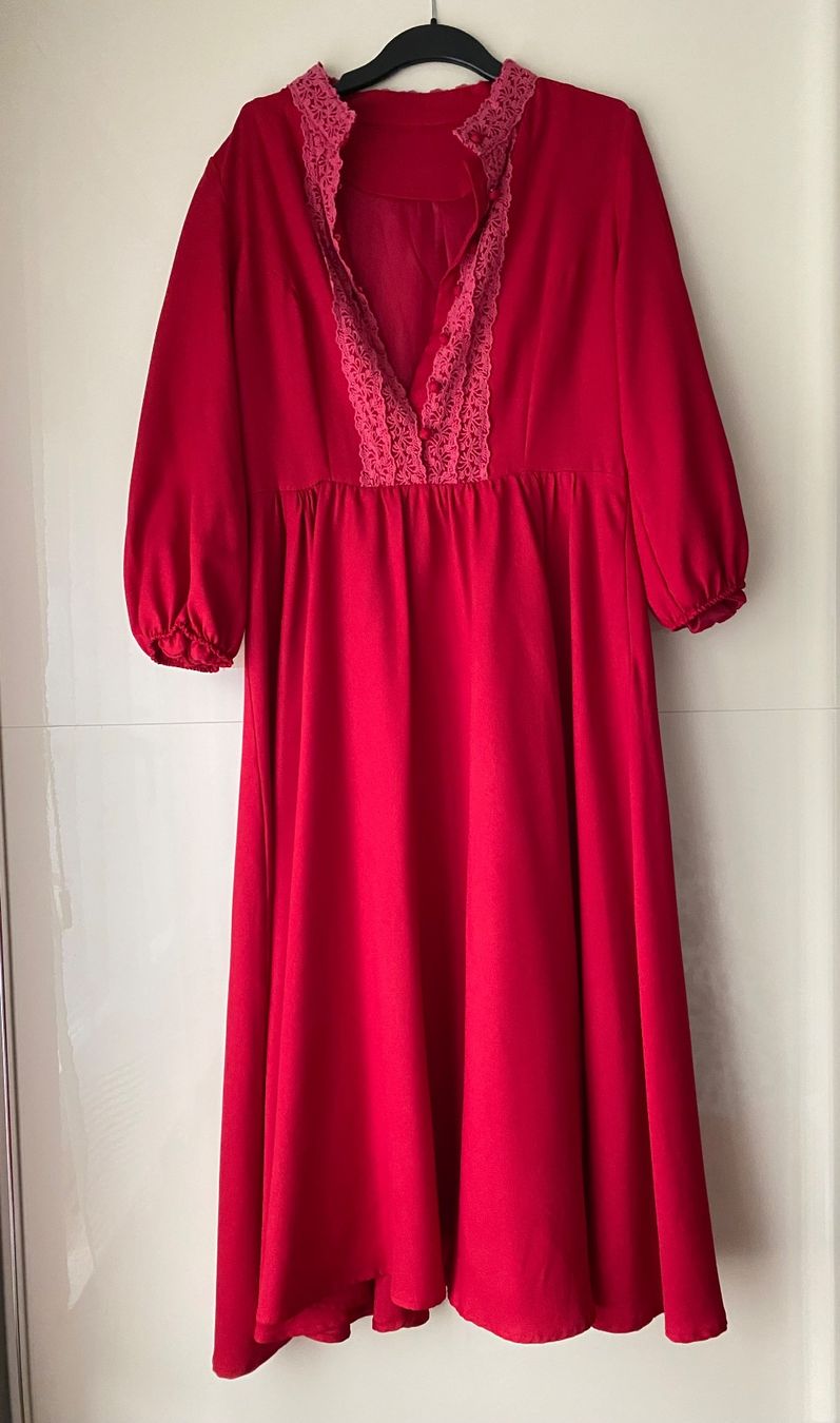 Vestiti: Rotes Damenkleid, Grösse 40 – Nuovo (secondo la descrizione) da bern venduto da nani123