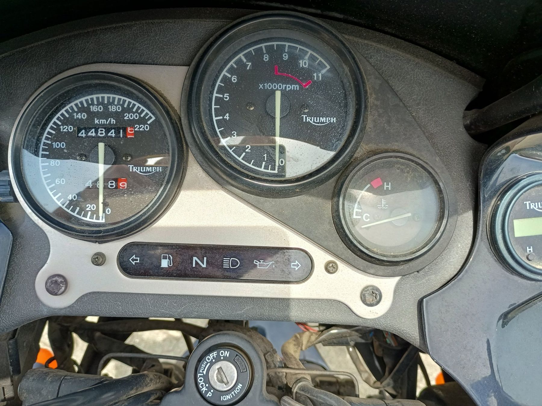Triumph Enduro: Triumph Tiger 900 von 1997 – Usato da Biel/Bienne venduto da Cyranobergerac 4