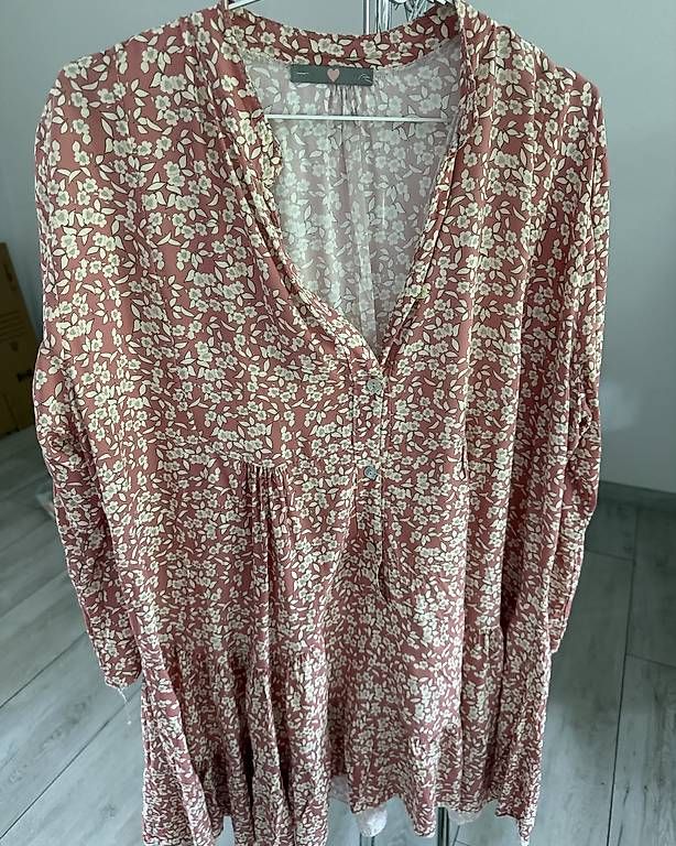 Kleider: Sommerkleid – Gebraucht aus Bergdietikon von ulr_r9x5 1