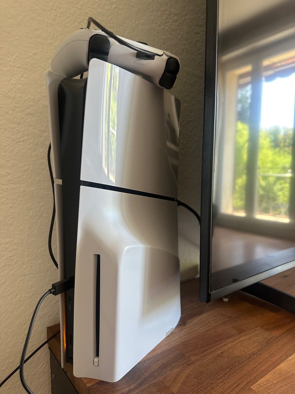 Sony Consoles: PS5 mit Disclaufwerk – D'occasion à Erlinsbach par Jj-Stark