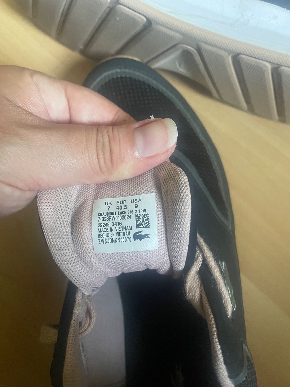 Lacoste Damenschuhe: Lacoste Turnschuhe – Gebraucht aus Zürich von Supron01 2