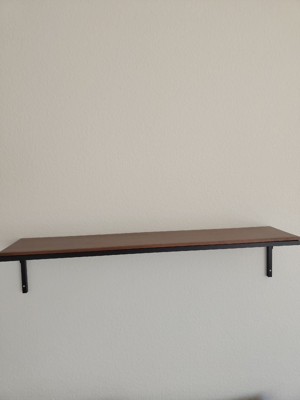 Ikea Étagères: Wandregal mit schwarzem Metallrahmen – D'occasion à Zürich par mar_f5d7 1