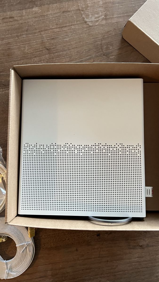 Swisscom Modems & Router: Internet Router – Gebraucht aus Kriens von LittleButton84 1