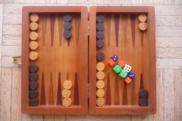 Altes Backgammon Spiel, im Holz Koffer, Ulbrich Spiele