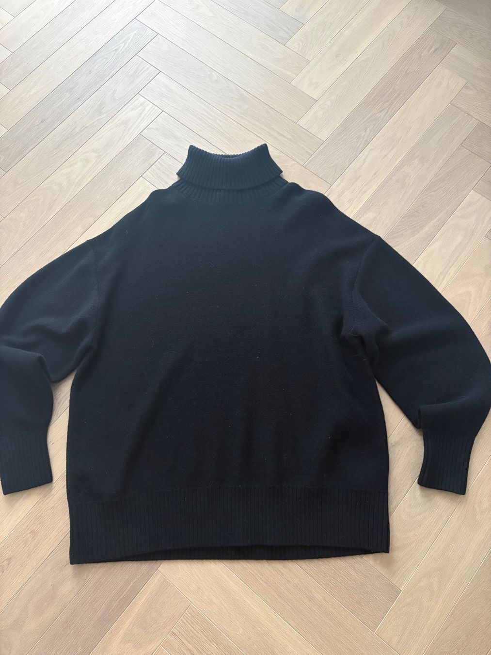 Cos Pullover & Sweatshirts: Cos Wolle pullover gr.M – Gebraucht aus Meggen von K.Rigert