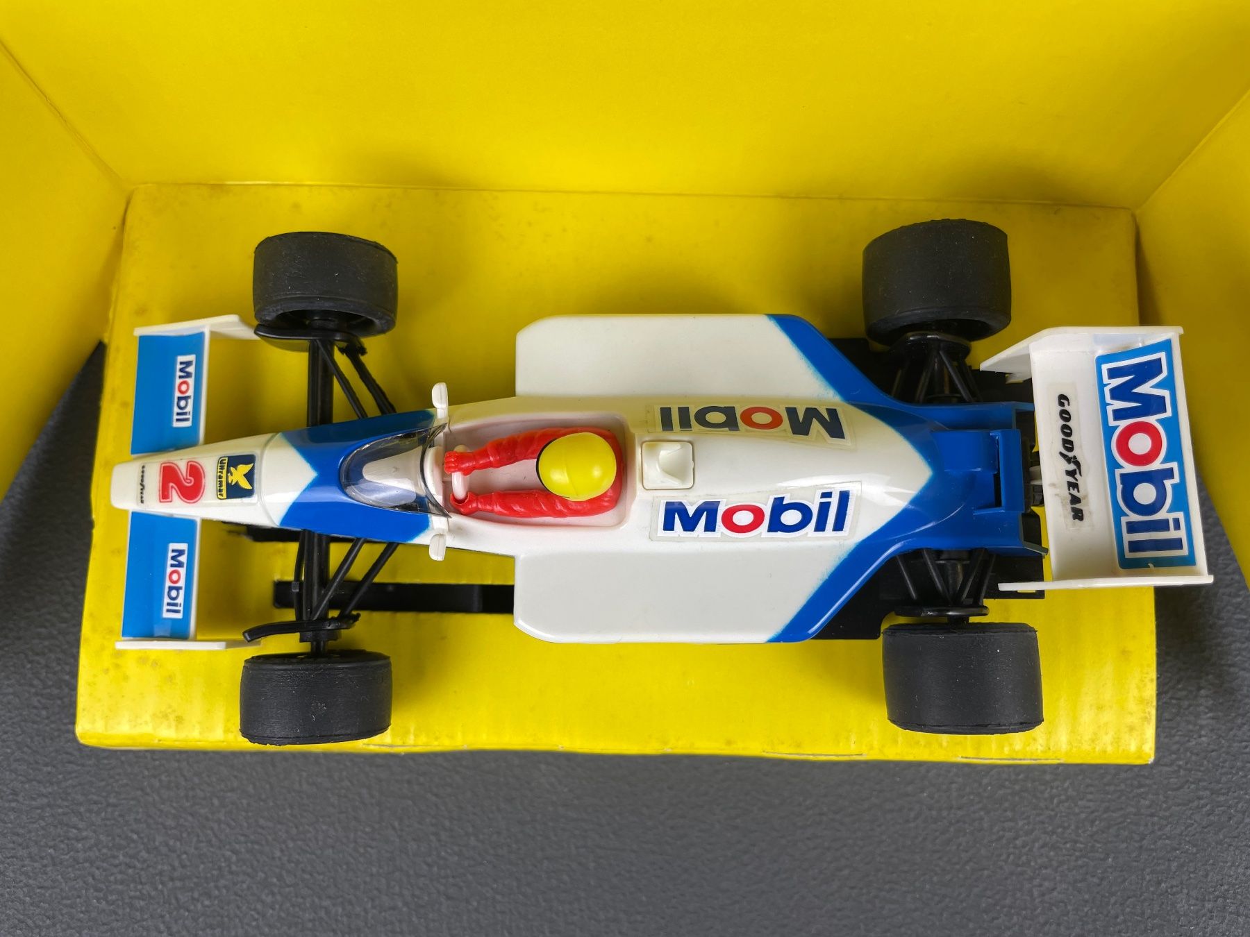 Carrera Piste: Scalextric Exin  8354 Formula Indy Mobil #2 – Nuovo (secondo la descrizione) da Genthod venduto da lightyear63 5