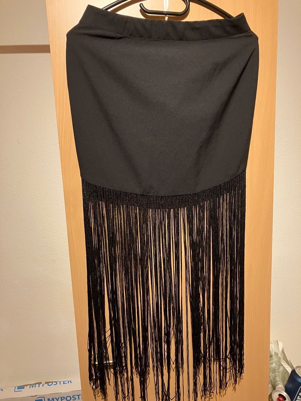 Zara Gonne: Sexy Rock Gr.M – Usato da Schaffhausen venduto da Simmel80 1
