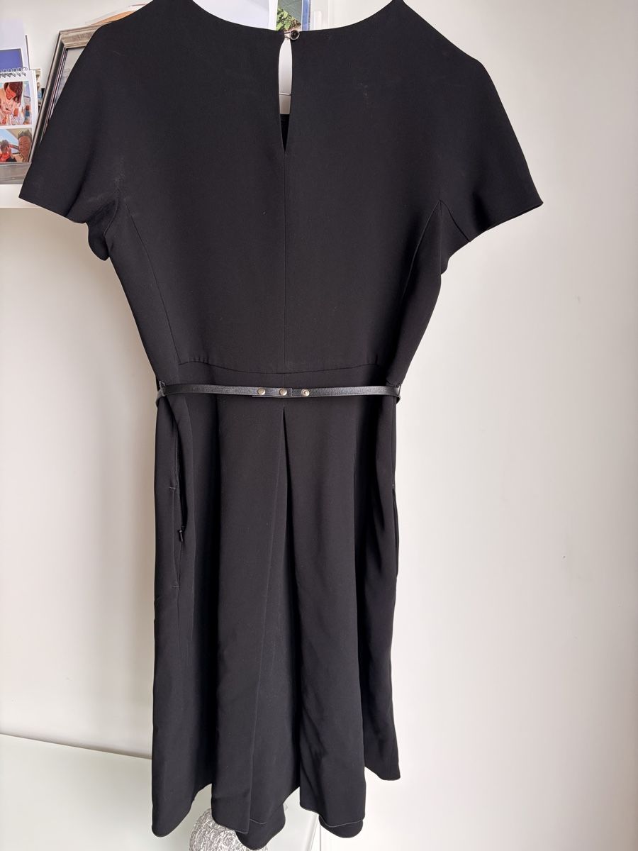 Max Mara Kleider: Max Mara Kleid, elegant, Gr. 36, Schwarz – Gebraucht aus Kilchberg ZH von isa_2j2m 1
