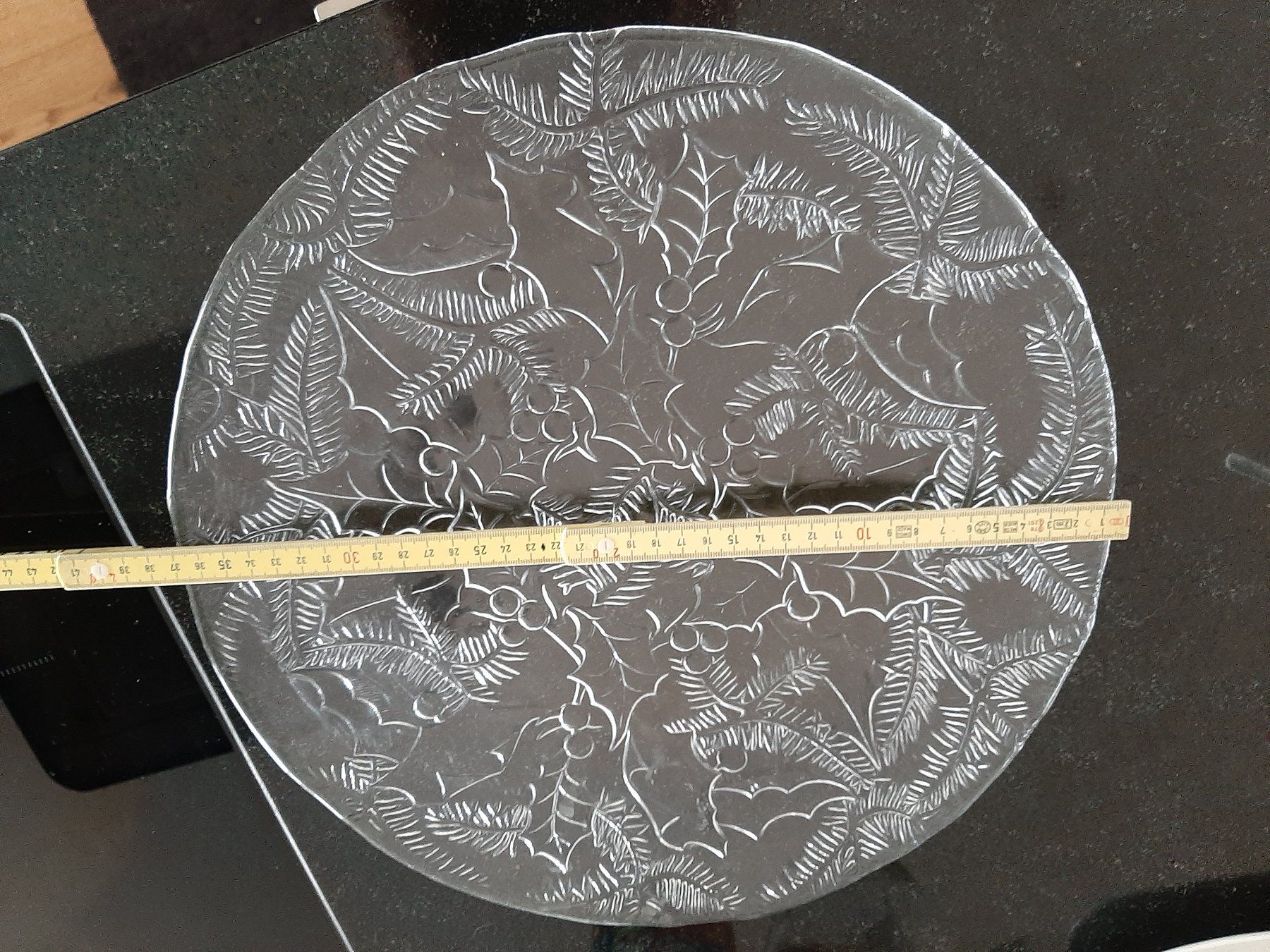 Piatti di portata: Dekorative Glasplatte, Durchmesser ca. 37 cm – Usato da Menziken venduto da Rien1 1