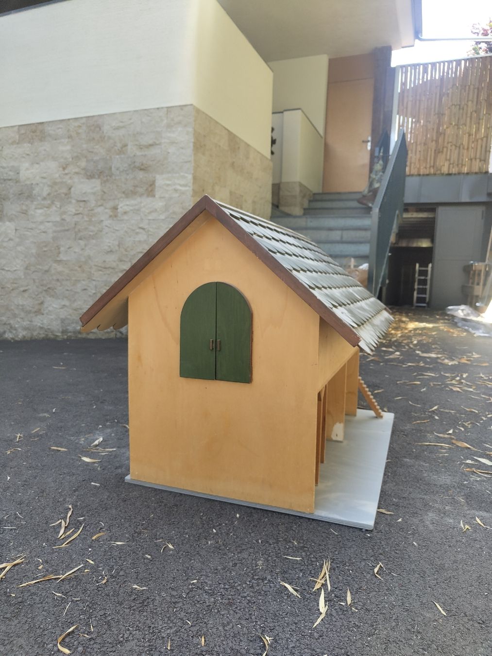 Puppenhäuser & -möbel: Handgemachtes Bauernhaus – Gebraucht aus horw von pasula_lu 3