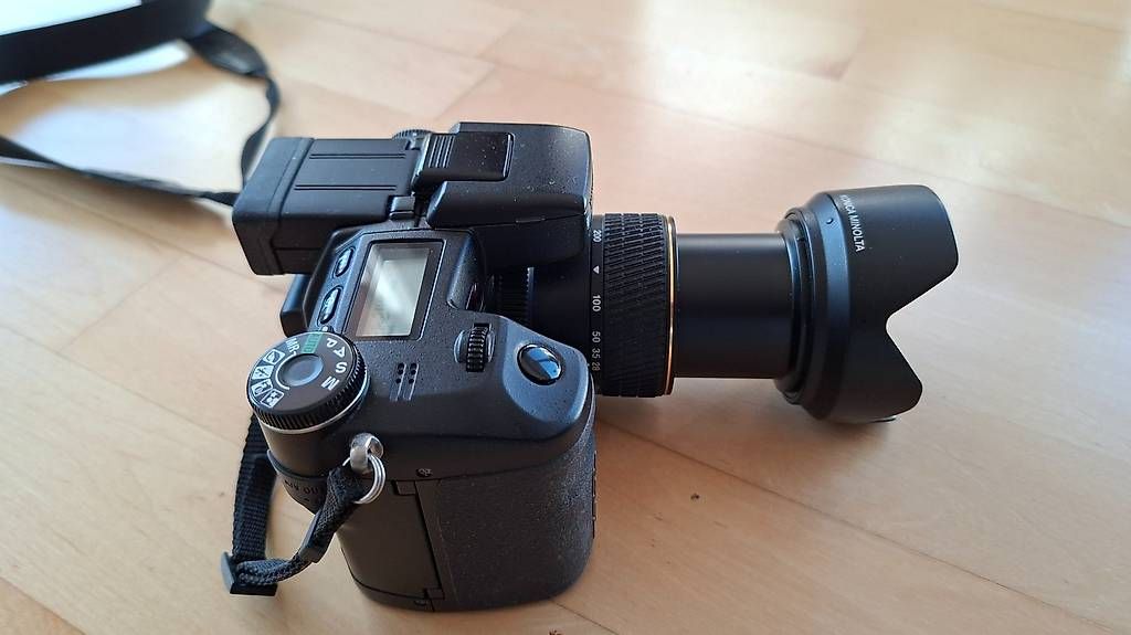 Fotocamera: Digitalkamera Konica Minolta Dimage A2 – Usato da Schaan venduto da per685 1