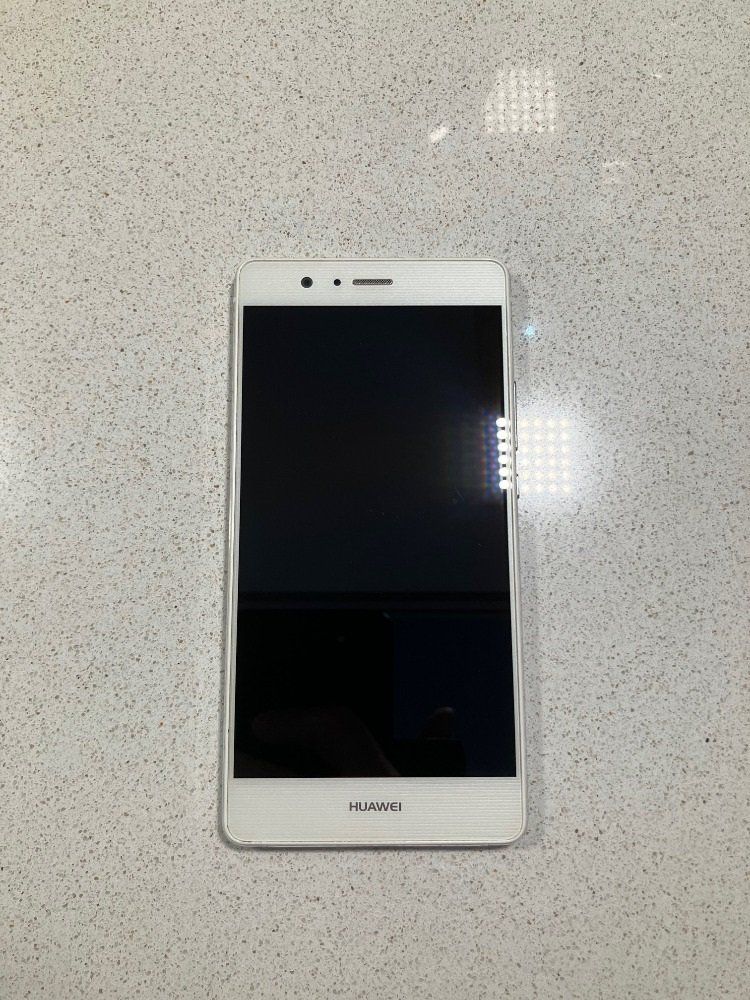 Huawei Handys / Smartphones: Huawei P9 Lite White TOP – Gebraucht aus Lugano von gianlu3