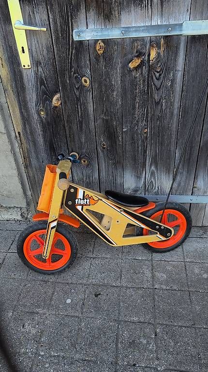Veicoli per bambini: Laufvelo aus Holz – Usato da Ganterschwil venduto da Simona-A