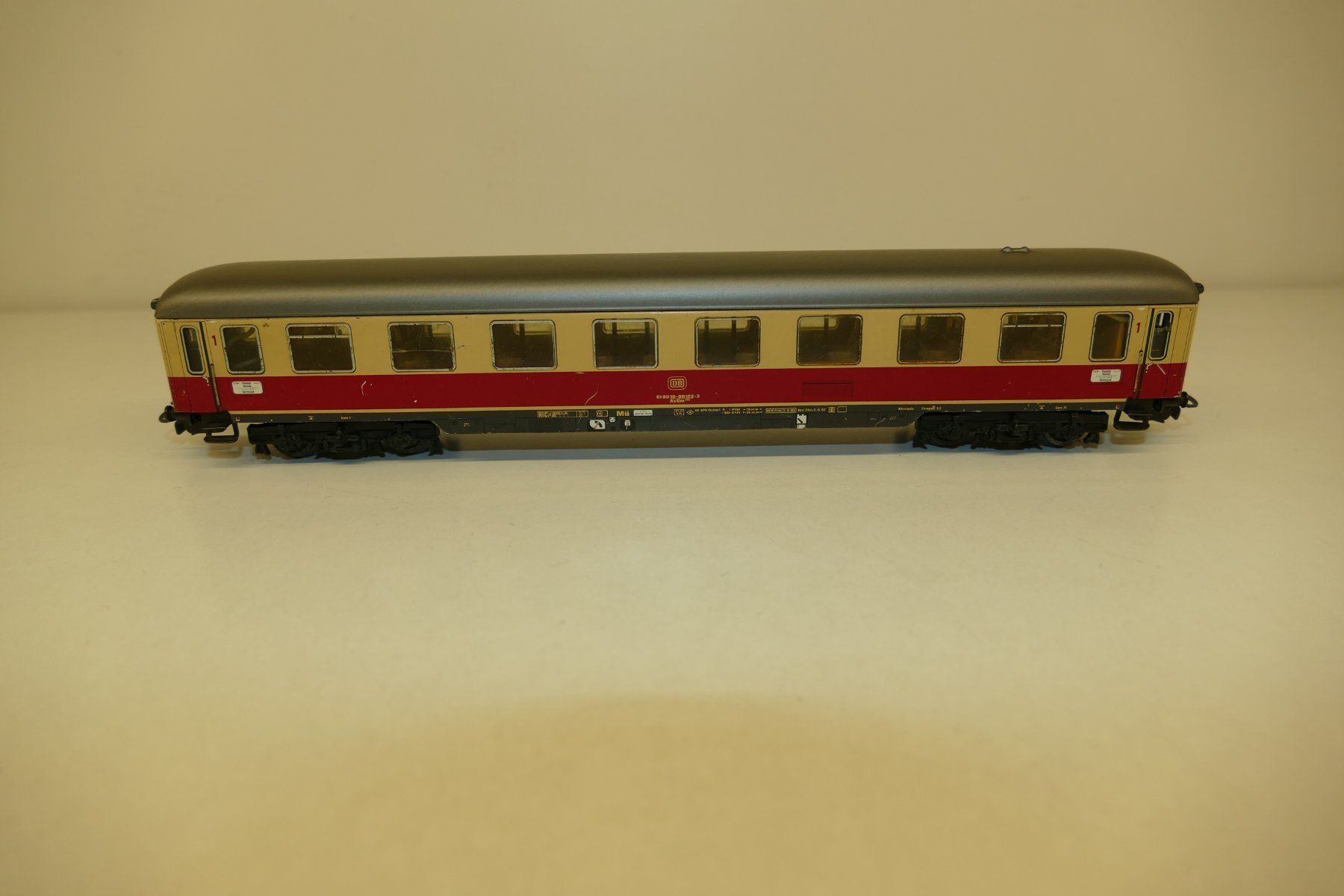 Märklin Modellini di ferrovie: Märklin H0: DB TEE/IC-Abteilwagen – Usato da Niederhasli venduto da rail-duerst