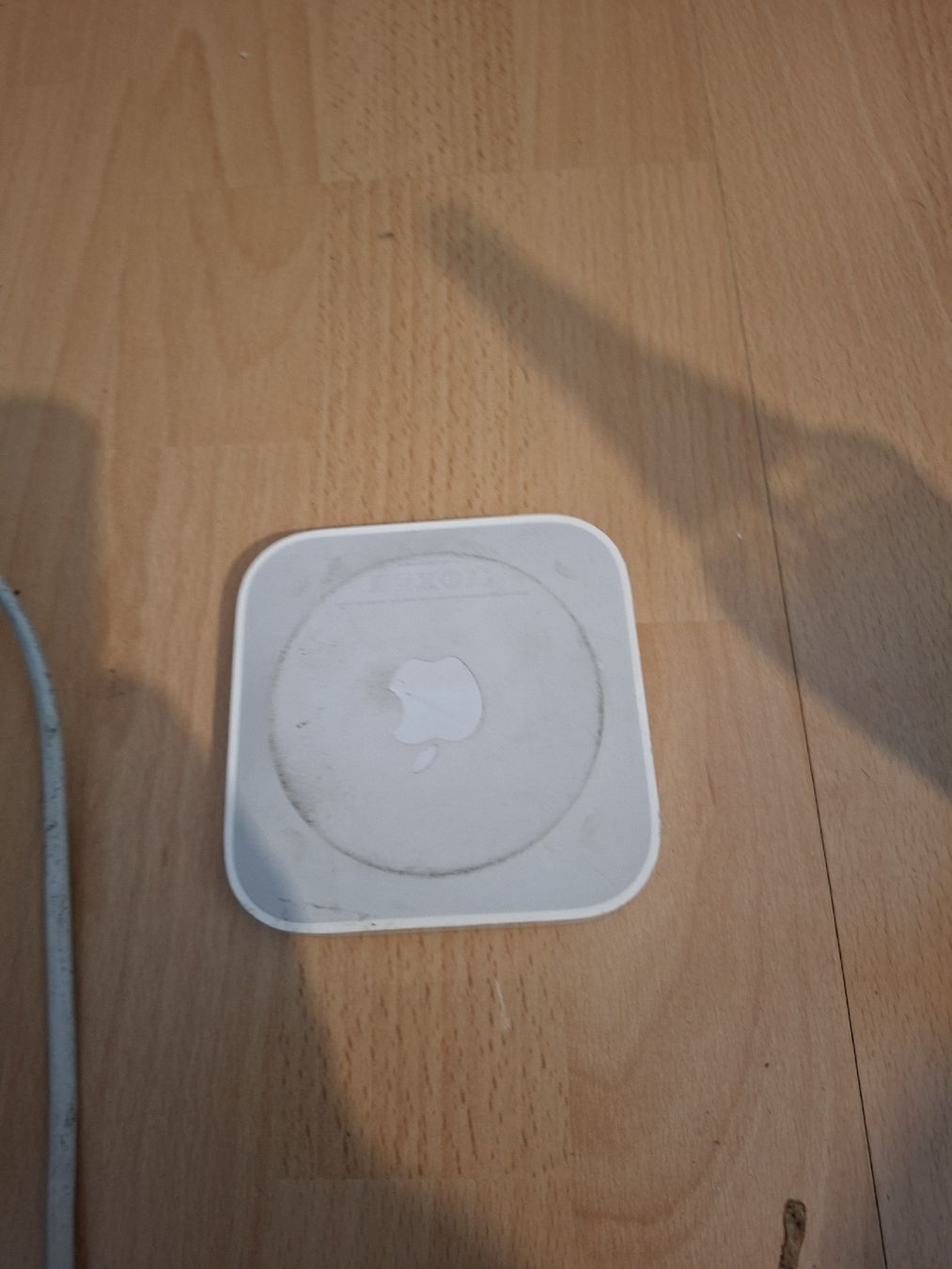 Apple Modem & Router: Apple Airport Express A1392 – Usato da Schaffhausen venduto da AA_GE 1