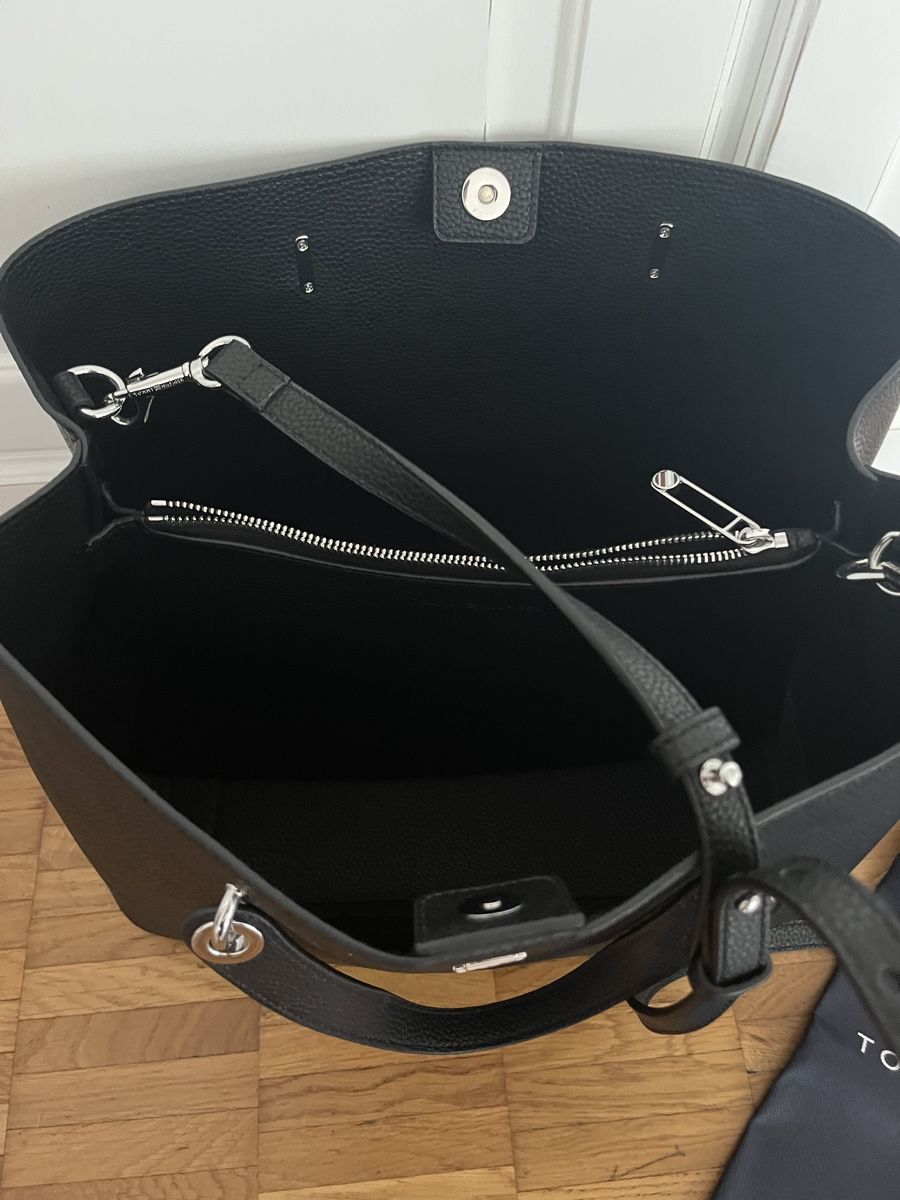 Tommy Hilfiger Taschen für Damen: Umhängetasche Tommy Hilfiger NEU – Neu und originalverpackt aus Uznach von le-ma-di- 3