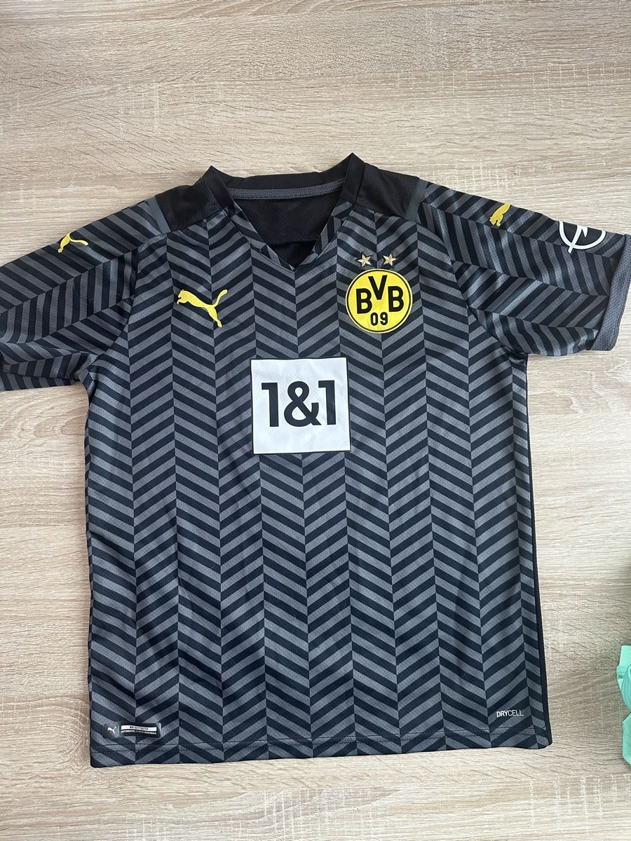 BVB Scarpe, pantaloni & magliette da ginnastica: Original BVB Trikot Gr. 164 – Usato da Birrwil venduto da kidsstore