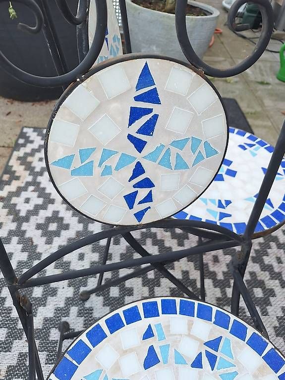 Chaises: Zwei Klappstühle mit echtem Keramik  – D'occasion à Lengwil par inf_jnq5 2