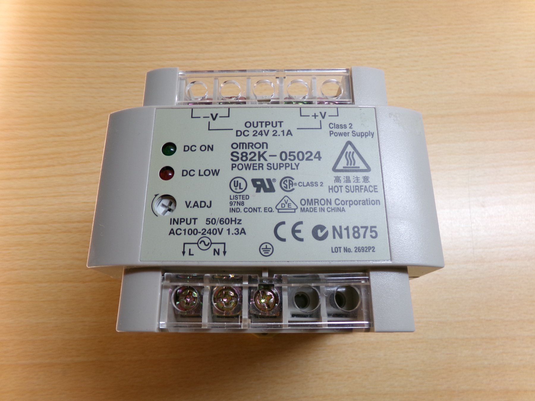 Componenti elettronici: Spannungsversorgung 24V 2,1A Omron – Usato da Hombrechtikon venduto da Maloev17