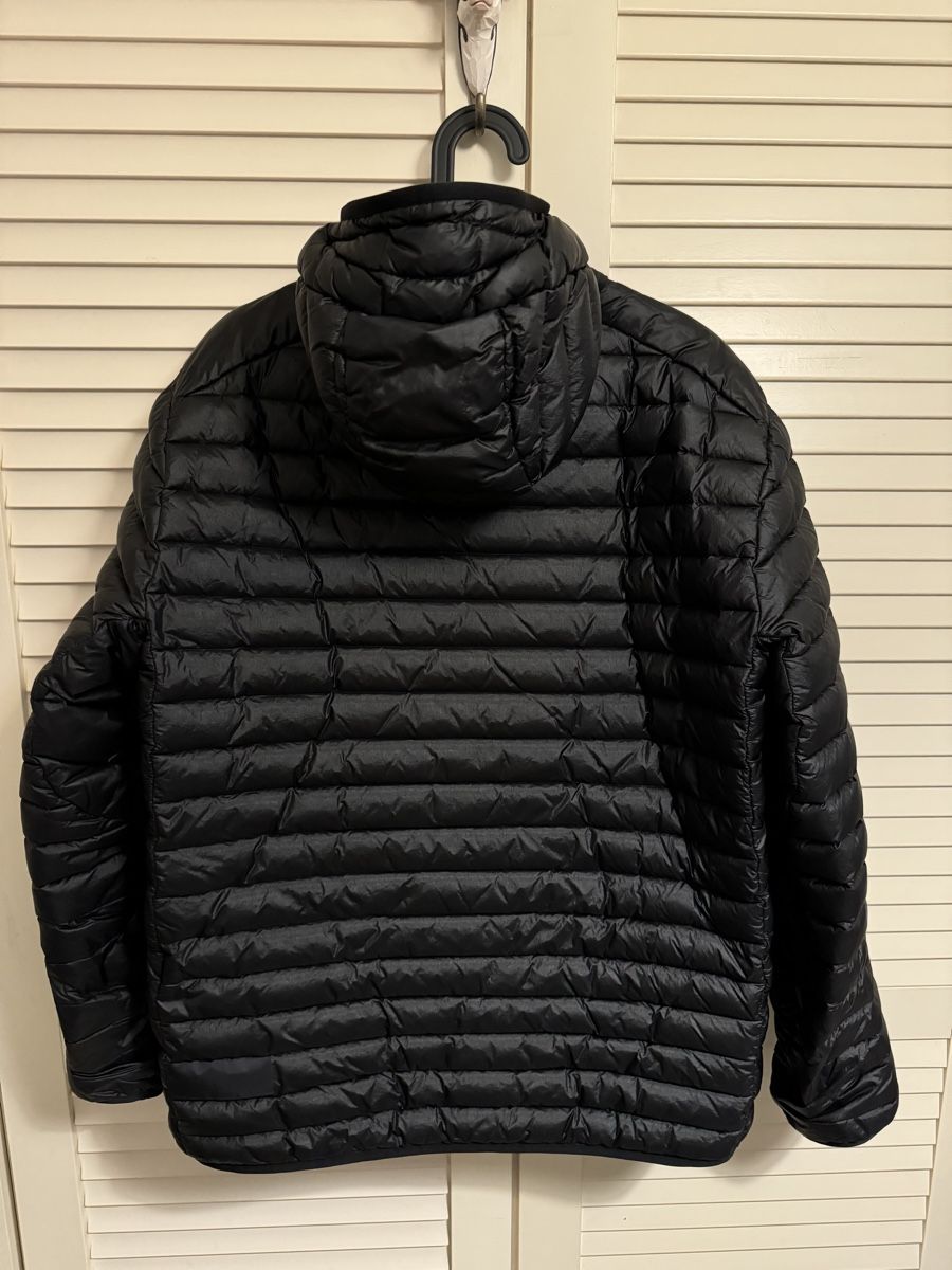 Stone Island Giacche: Stone Island Black Loom Woven Jacket , size L – Usato da Zürich venduto da Andriy_Zurich 1