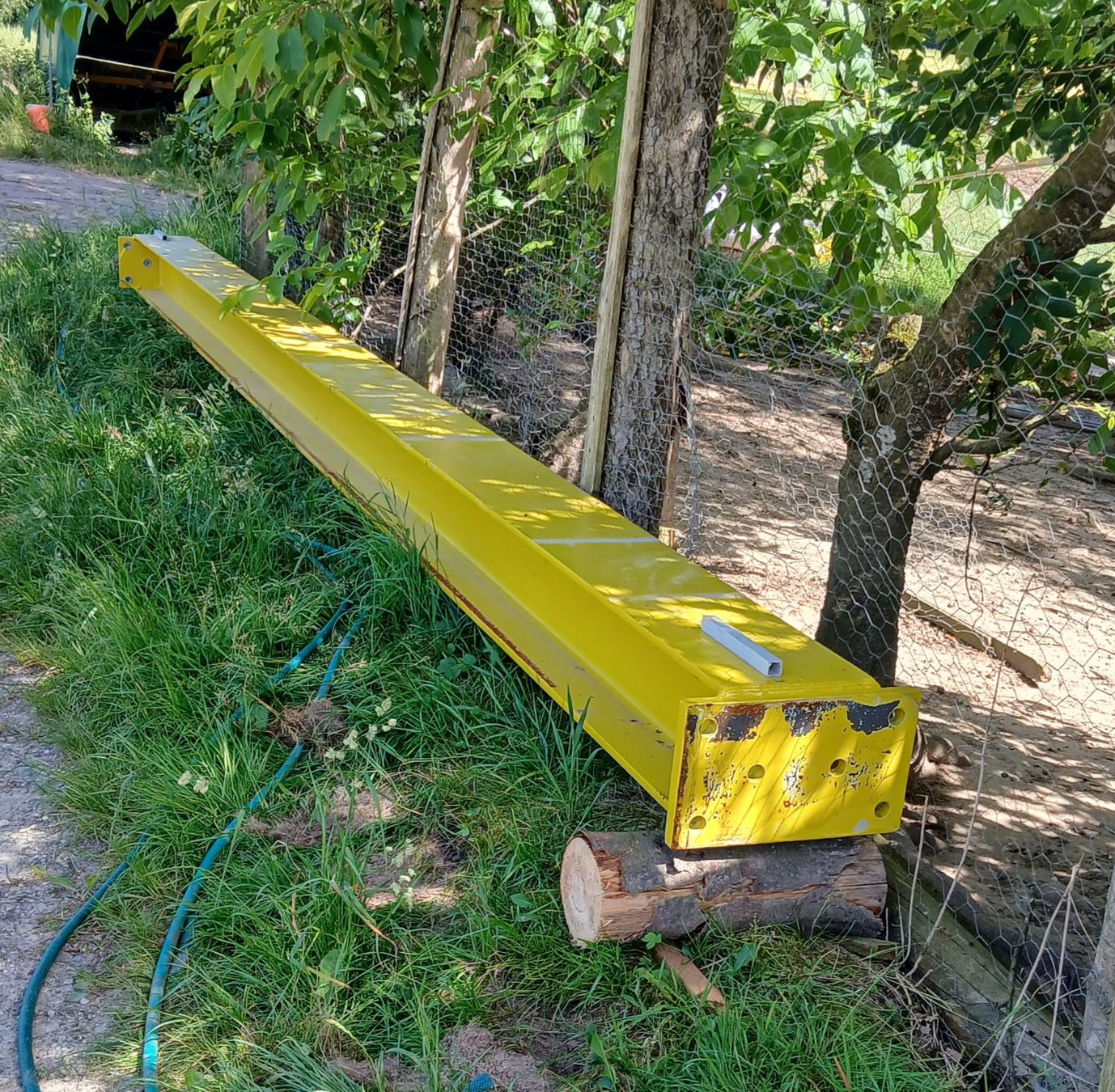 Grues: Hallenkran Abus 4T mit Funkfernbedienung – D'occasion à Gutenburg par Mkt53 4