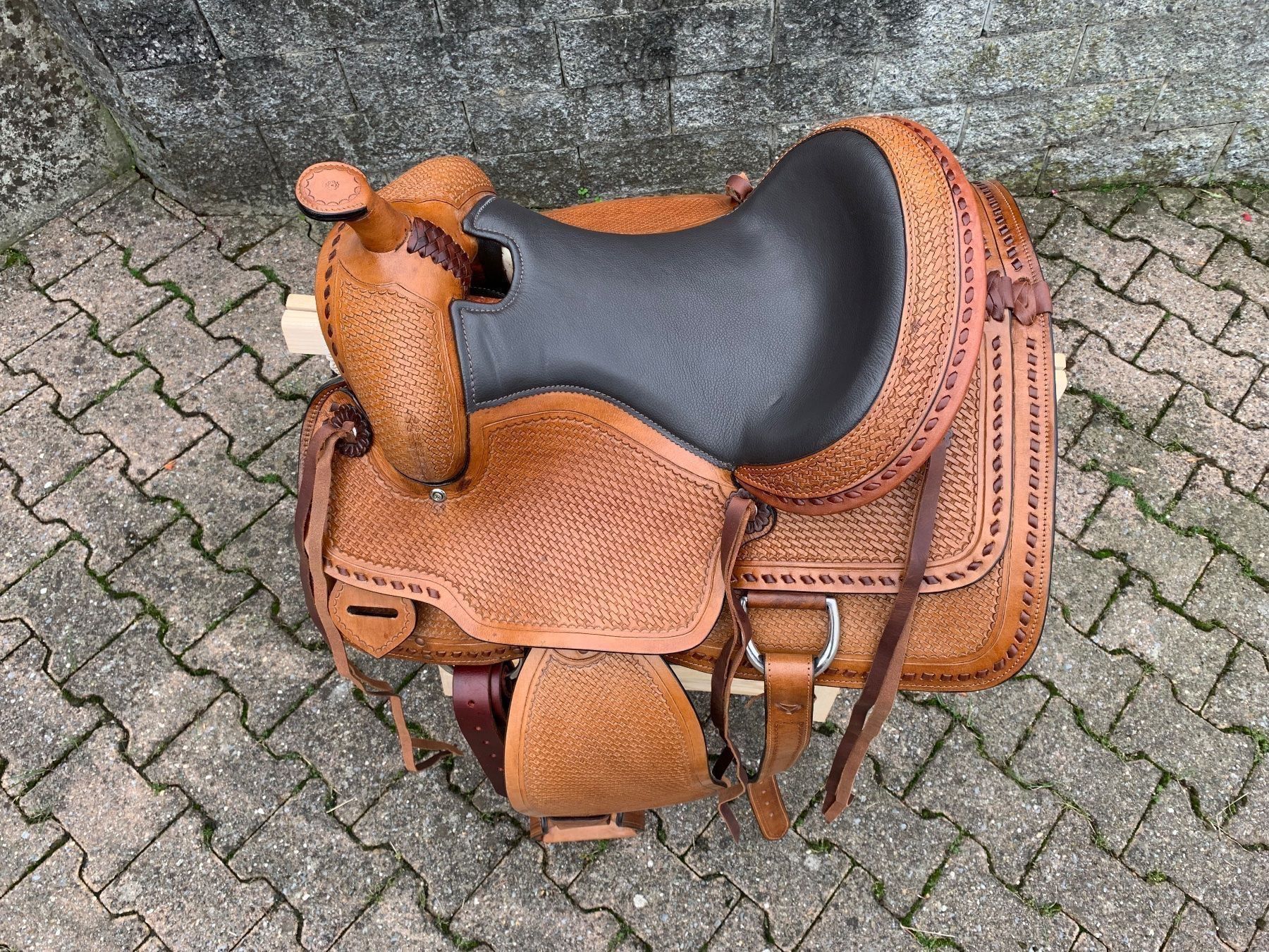 Selle & Accessori: sehr schöner Westernsattel – Usato da Feldbach venduto da Fea1 2